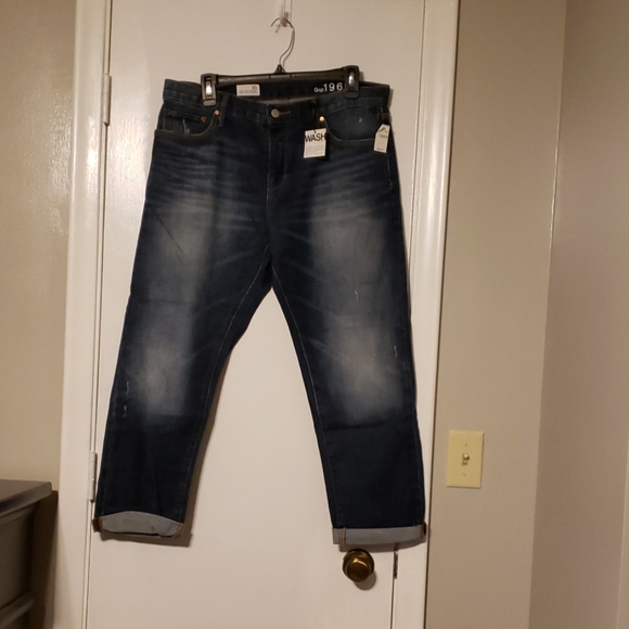GAP Denim - New with tags gap 30r capri